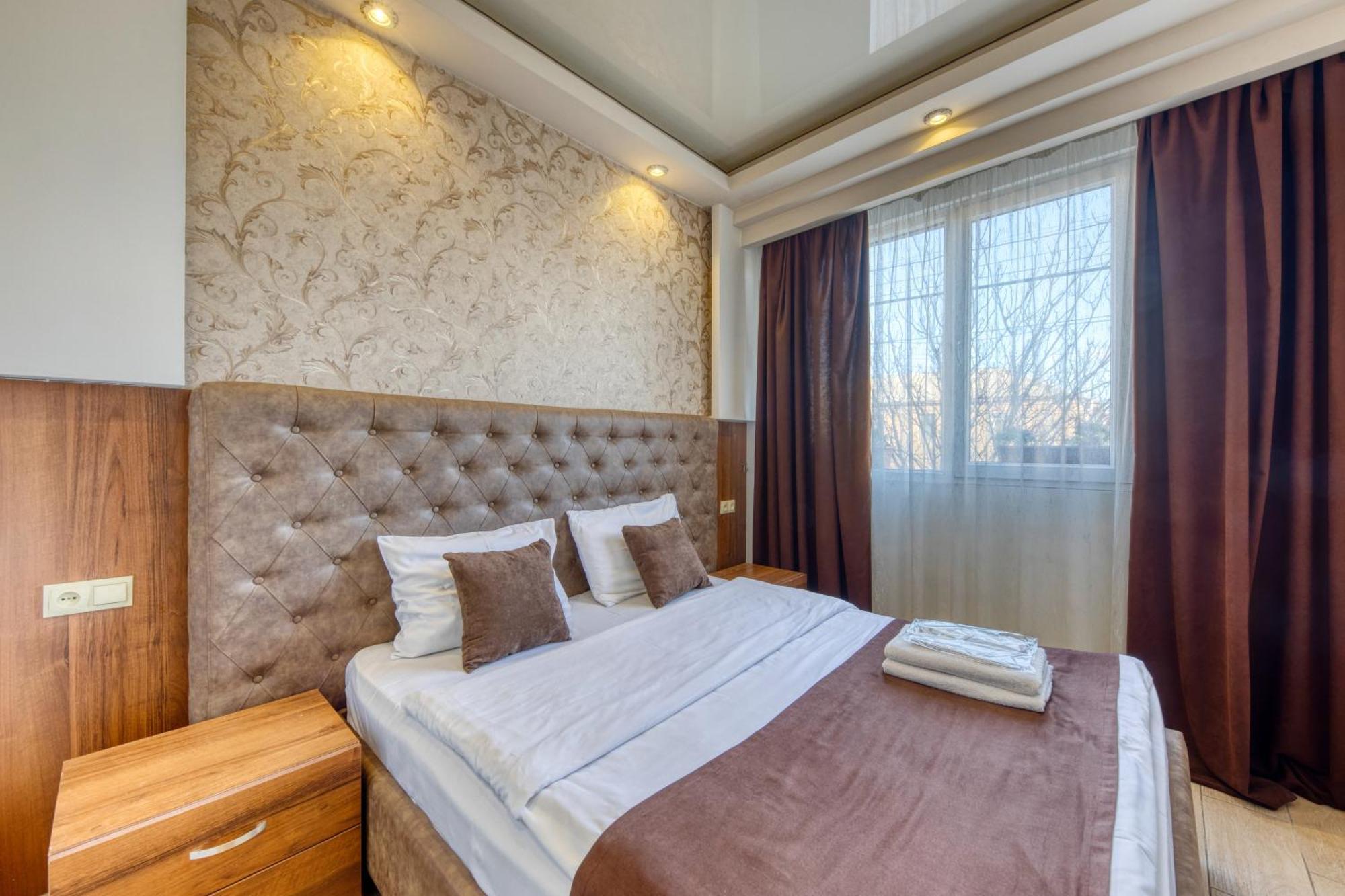 Aleppo Hotel Yerevan Exterior photo