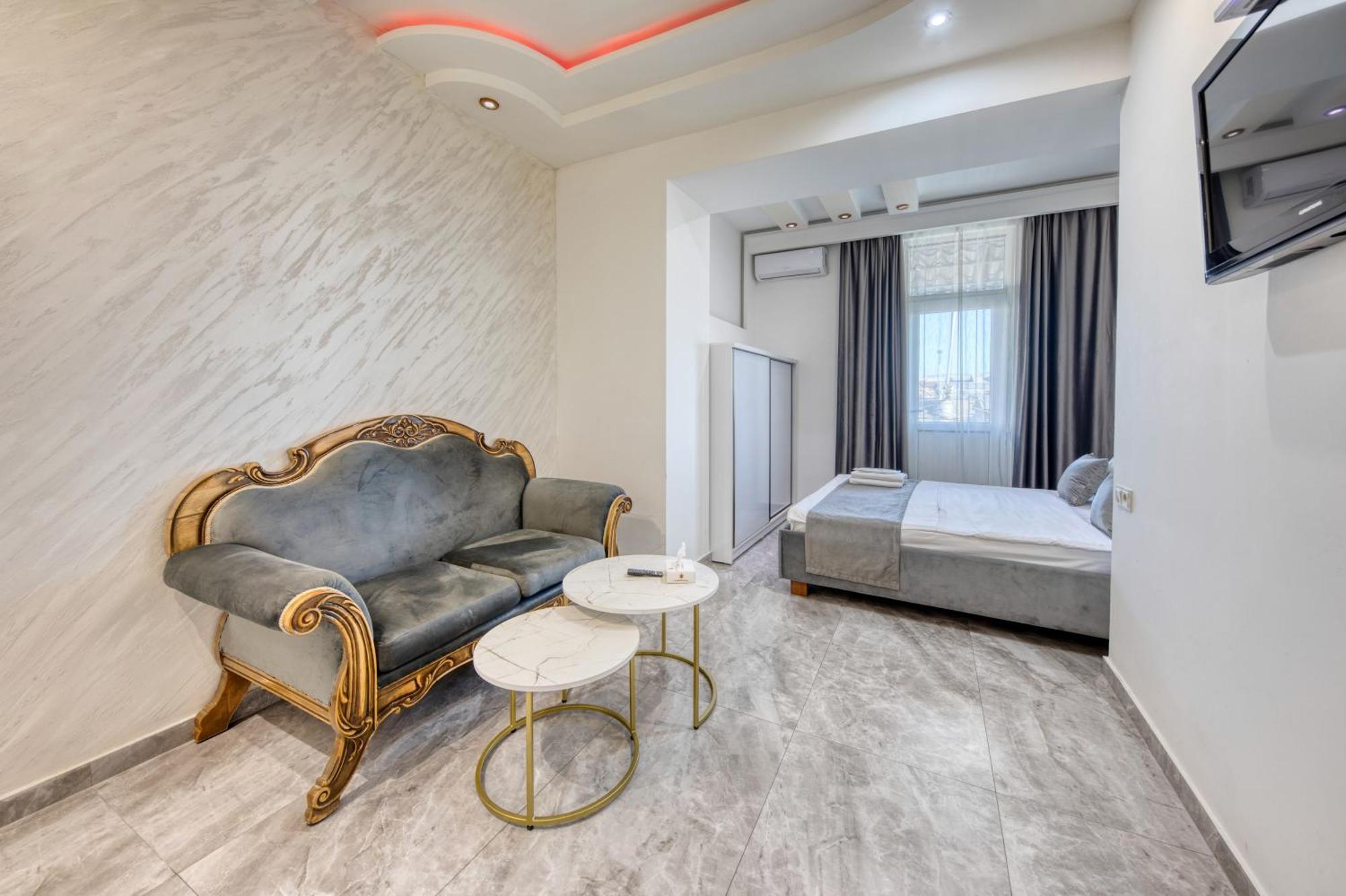 Aleppo Hotel Yerevan Exterior photo
