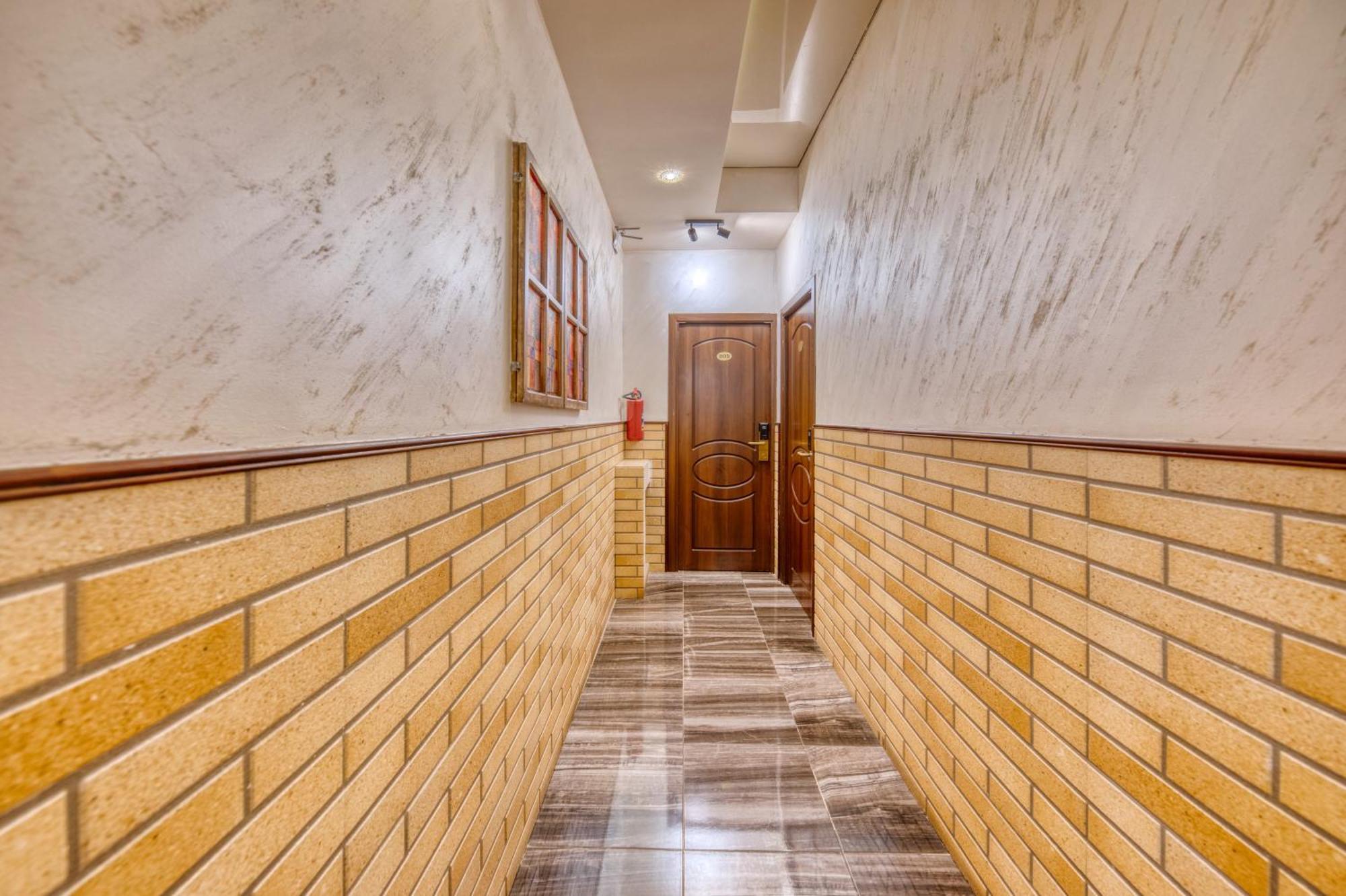 Aleppo Hotel Yerevan Exterior photo